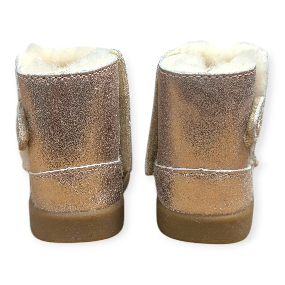 UGG Keelan‎ Metallic Glitter Infant Boots Rose Gold Pink Size 0/1 w/ Box